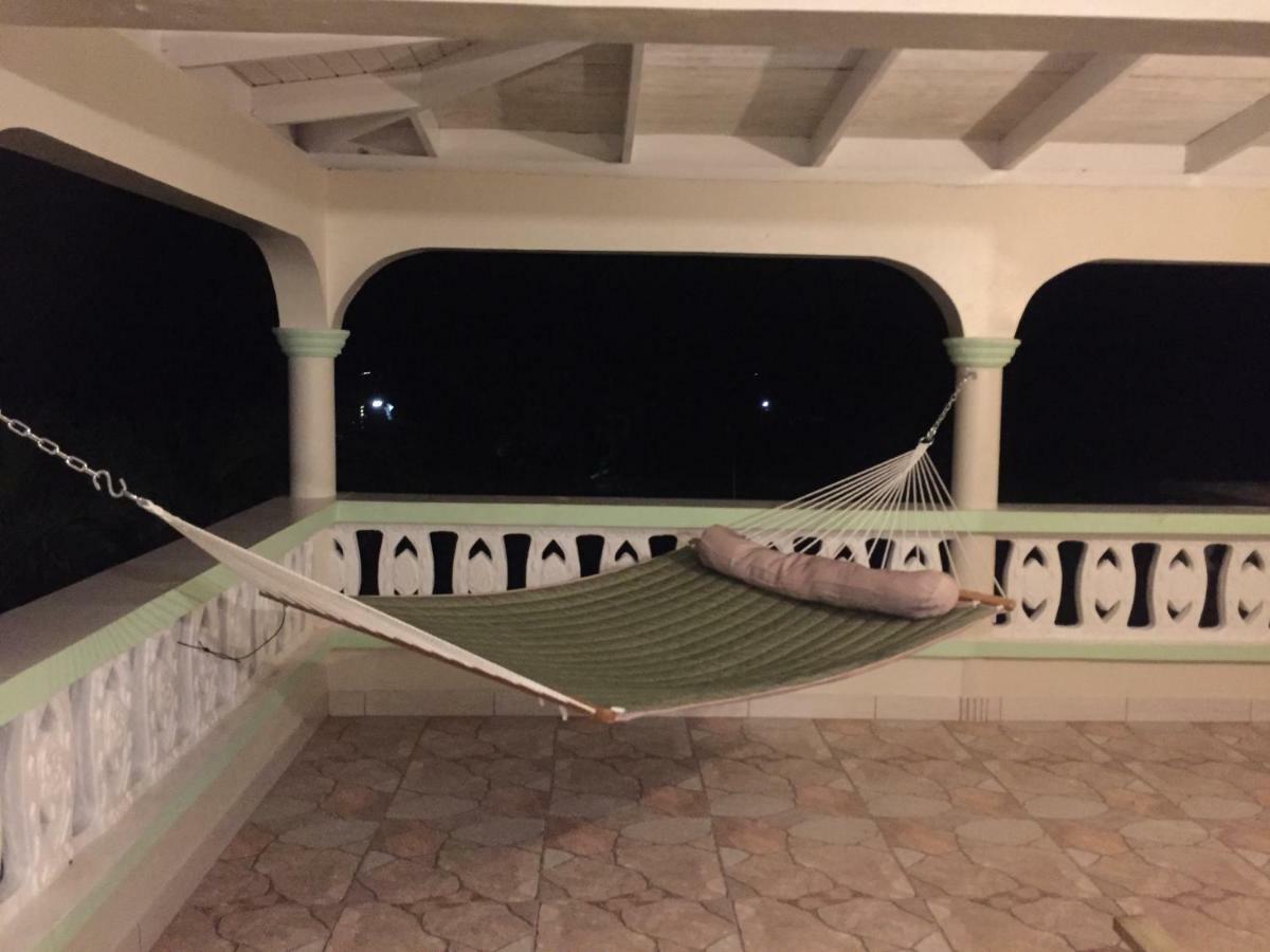 Soufriere Guesthouse Buitenkant foto